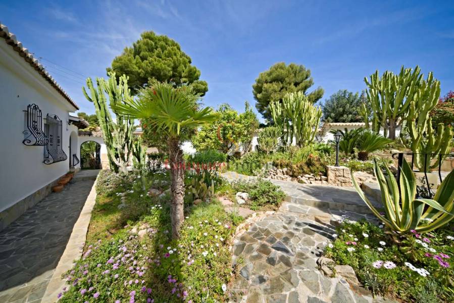 Sale - Villa - Moraira