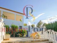 Venta - Villa - Dénia