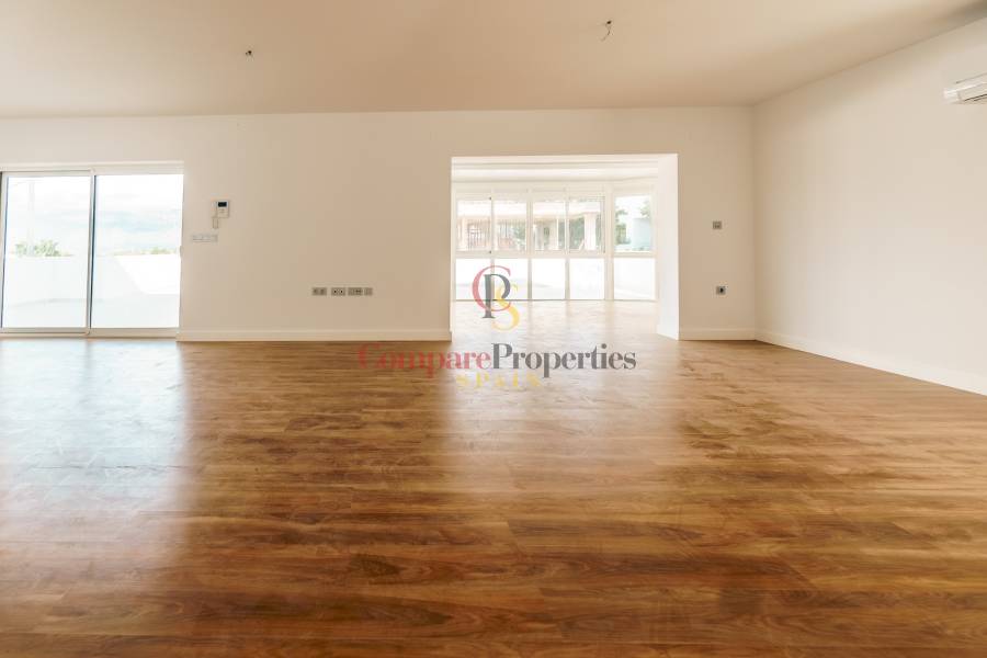 Venta - Villa - Albir