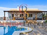 Verkoop - Villa - Dénia - Periferia