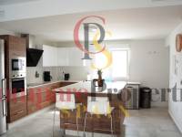 Venta - Villa - Macisvenda
