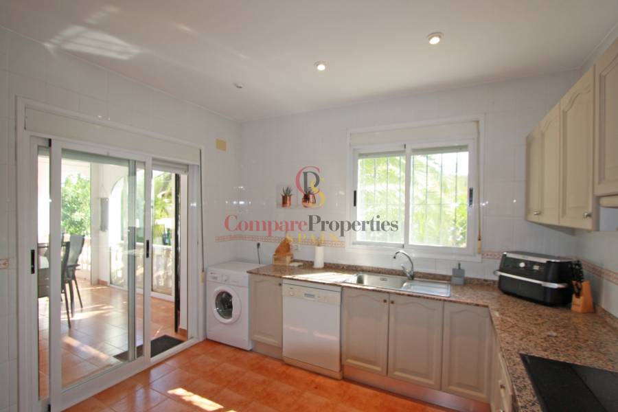 Venta - Villa - Jalon Valley - Jalon