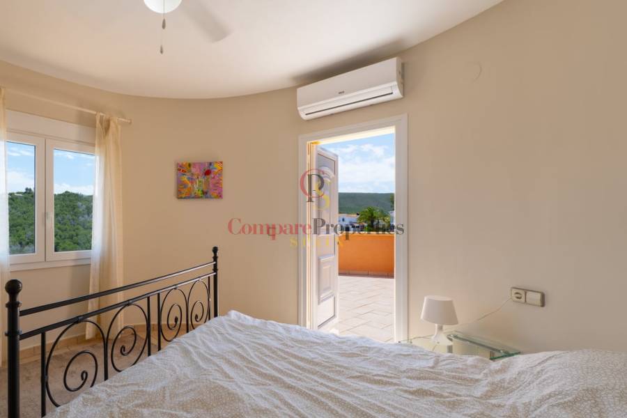 Vente - Villa - Jávea