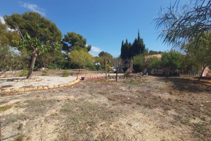 Sale - Villa - La Nucia