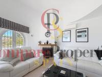Sale - Villa -  - Kalmias