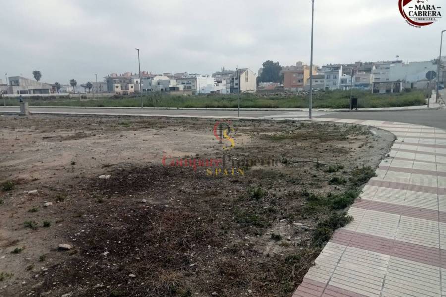 Sale - Apartment - Daimús - 