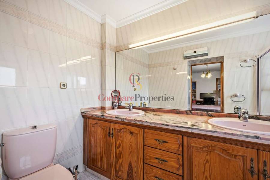 Sale - Semi-Detached Villa - Teulada