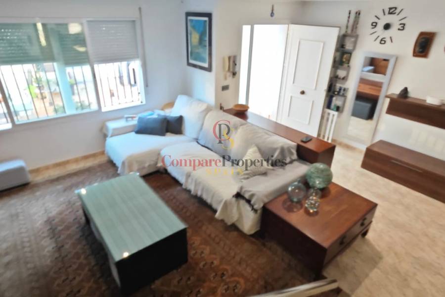 Venta - Semi-Detached Villa - Ondara - Casco urbano