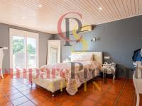 Sale - Villa - La Nucia - Barranco Hondo