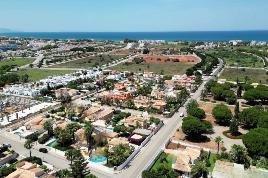 Sale - Villa - El Vergel - 