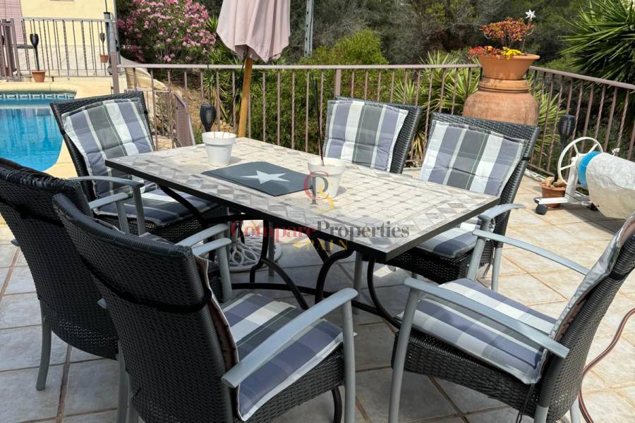 Sale - Villa - Jalon Valley