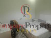 Sale - Apartment - Oliva - 