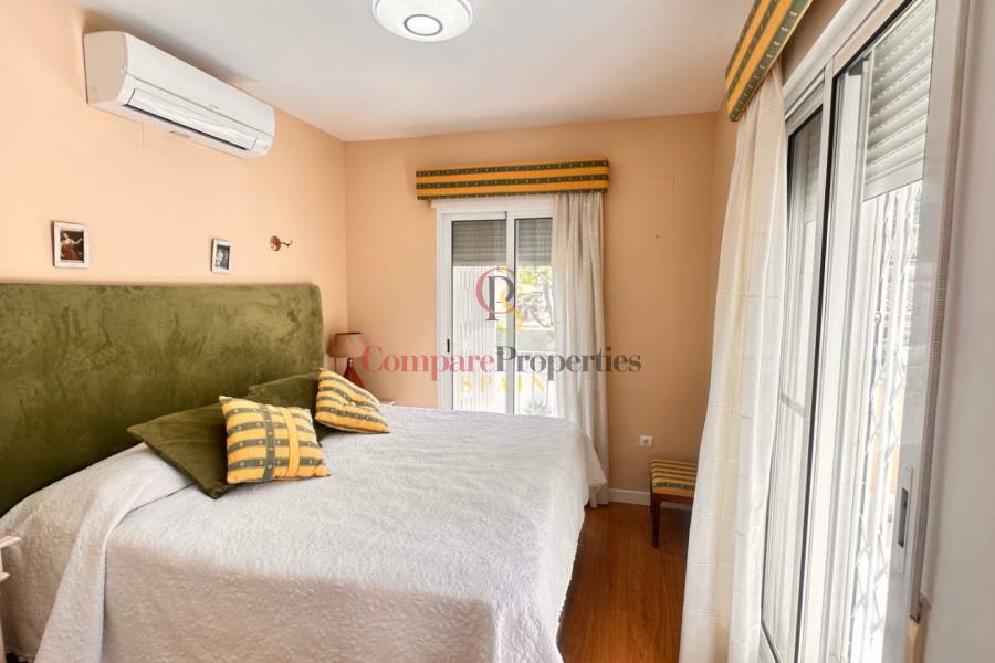 Sale - Villa - Dénia - Montgo