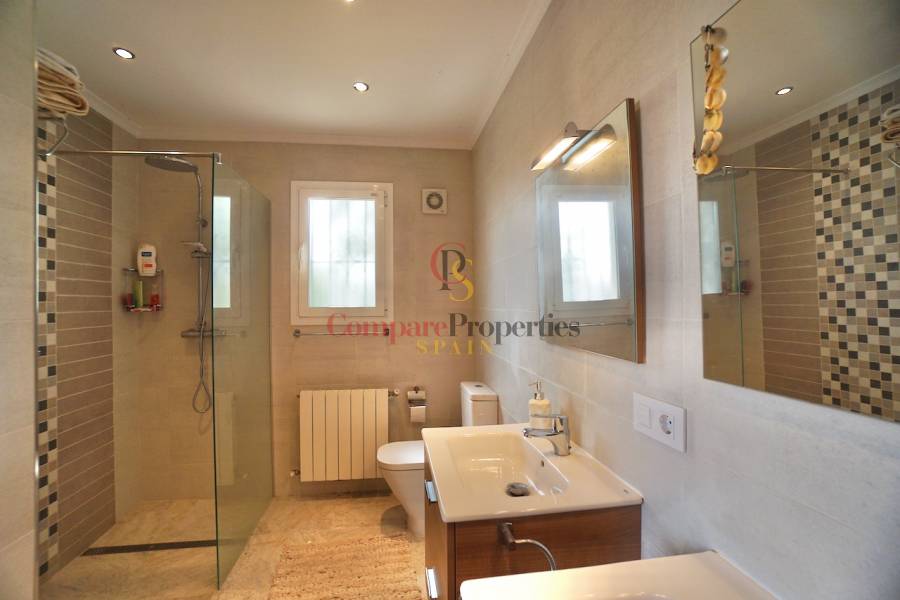 Vente - Villa - Jávea - Covatelles