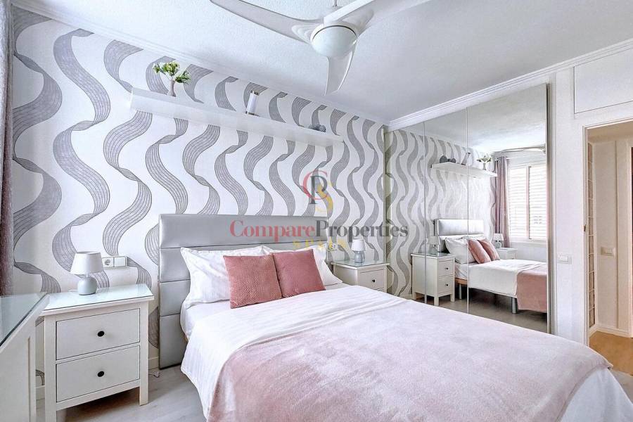 Sale - Apartment - Jávea