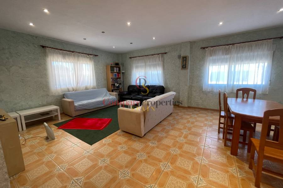 Sale - Villa - Albatera