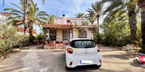 Villa - Verkoop - Dénia - Las Marinas (Km1 al Km 6)