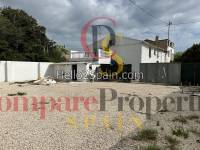 Sale - Townhouses - Oliva - 