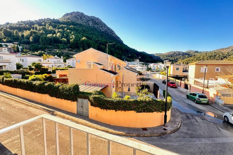 Sale - Bungalow - Orba Valley - Casco urbano