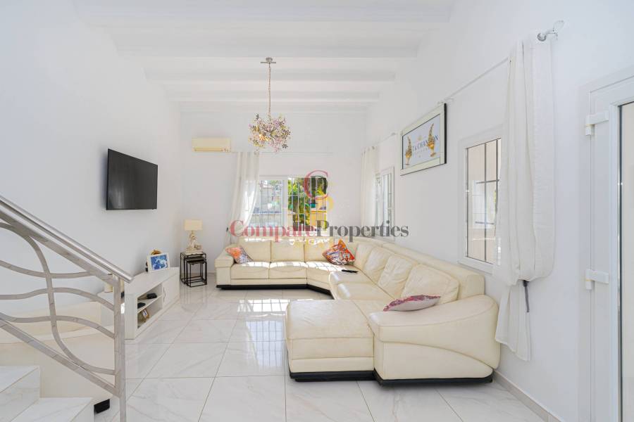 Verkoop - Villa - Jávea - La Corona
