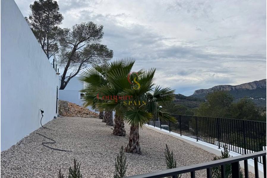 Verkoop - Villa - Calpe - Empedrola