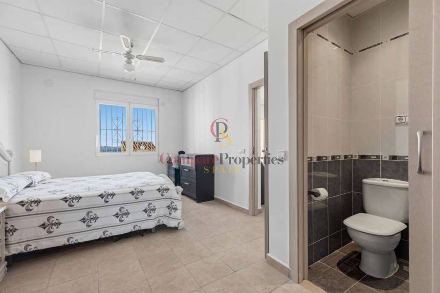 Sale - Villa - Oltamar