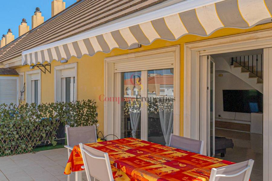 Sale - Apartment - Dénia - 