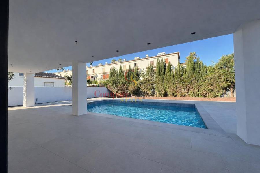 Sale - Villa - Dénia - 