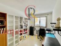 Sale - Apartment - Jalon Valley - Ciudad