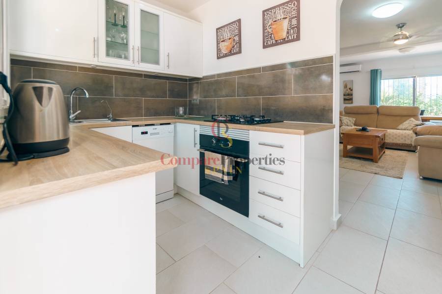 Venta - Villa - Albir