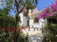 Sale - Villa - Dénia - Montgo