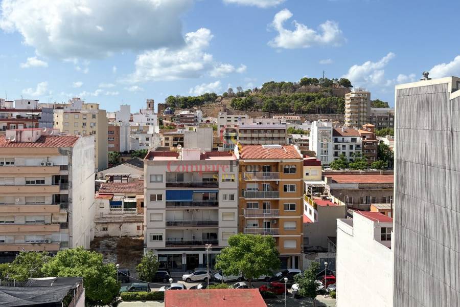 Sale - Duplex and Penthouses - Dénia - Casco urbano