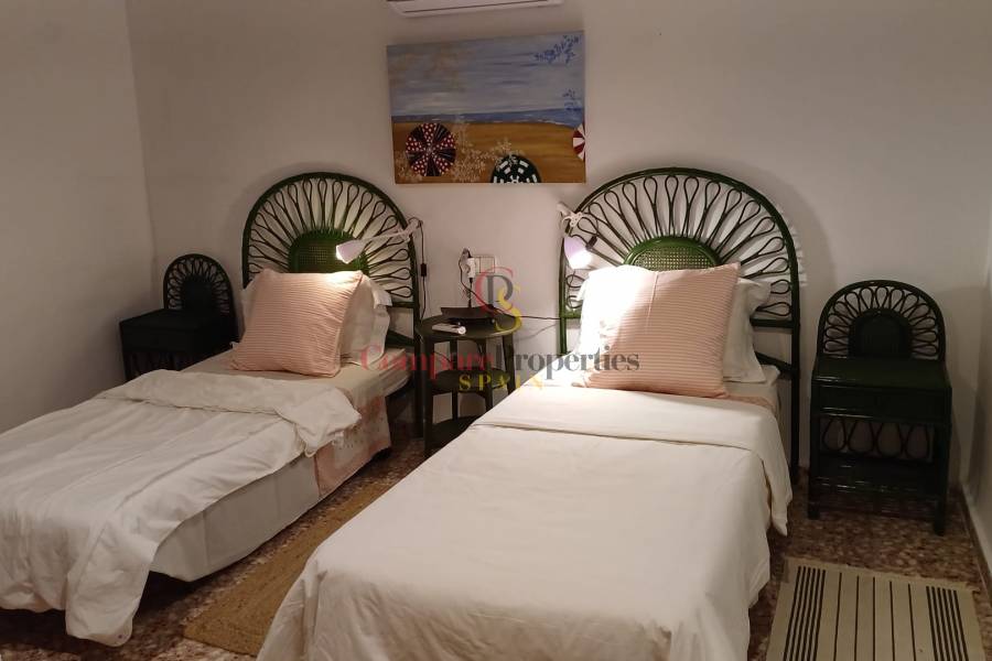 Sale - Villa - Dénia - Las Rotas