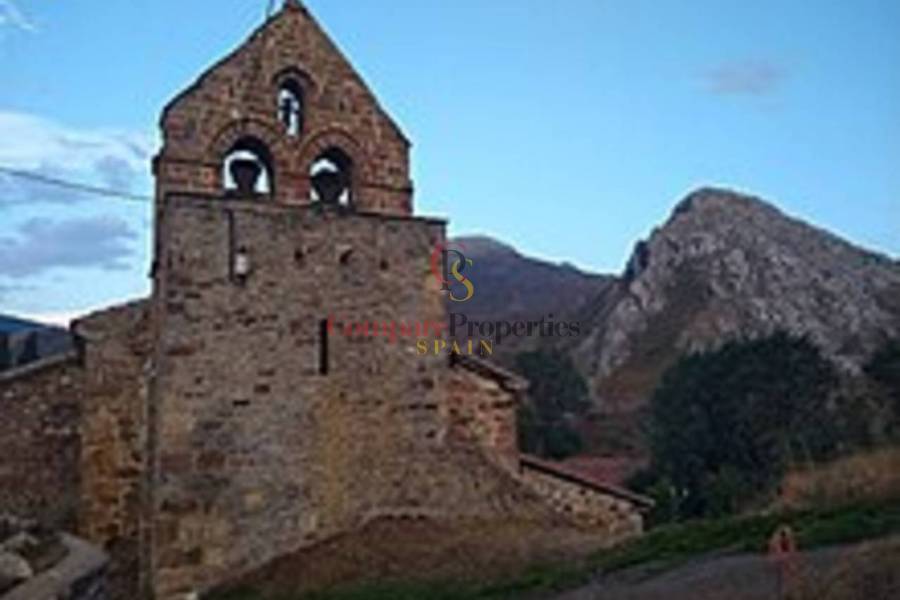 Sale - Apartment - La Pernía
