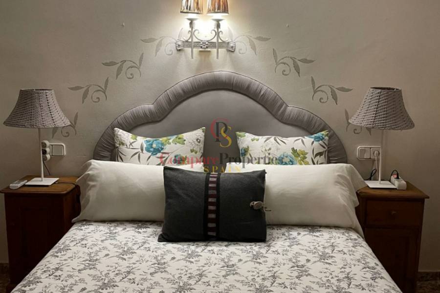 Sale - Villa - Dénia - Las Rotas