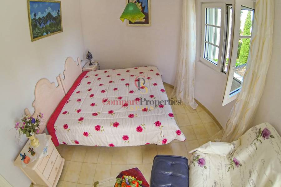 Sale - Villa - Dénia