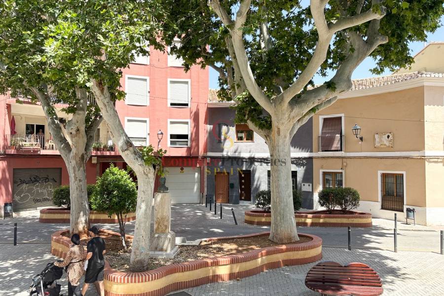 Sale - Townhouses - Dénia - Casco antiguo