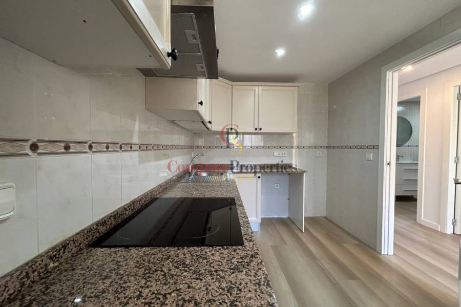 Verkoop - Apartment - Albir - Centro