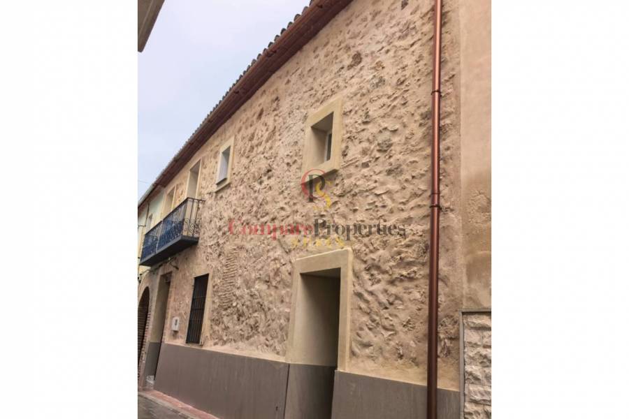 Sale - Apartment - Ador - 