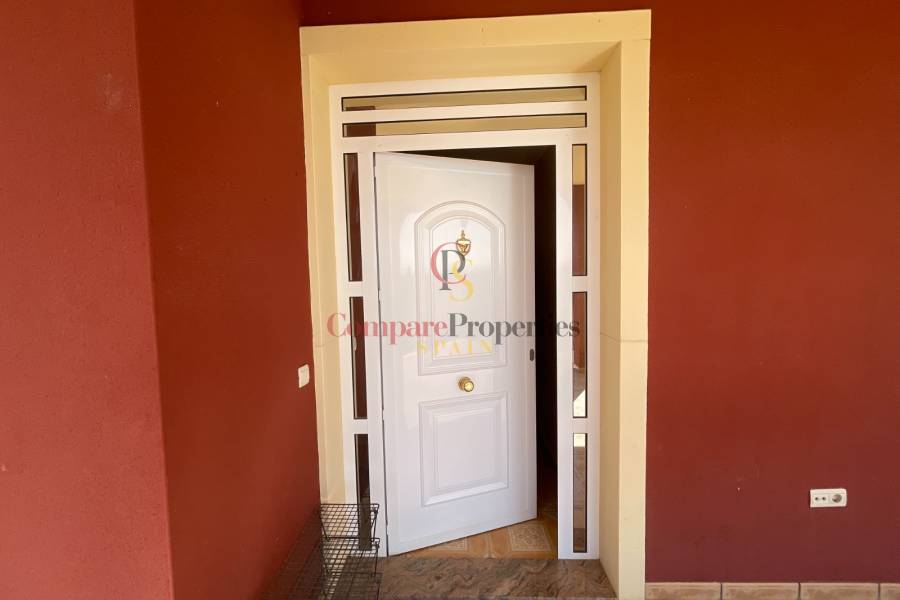 Sale - Villa - Albatera