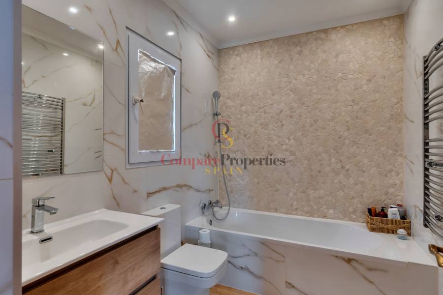 Sale - Villa - Orba Valley - 