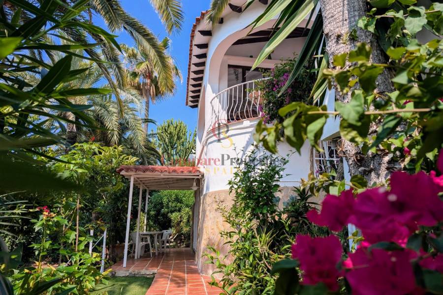 Sale - Semi-Detached Villa - Moraira - La sabatera