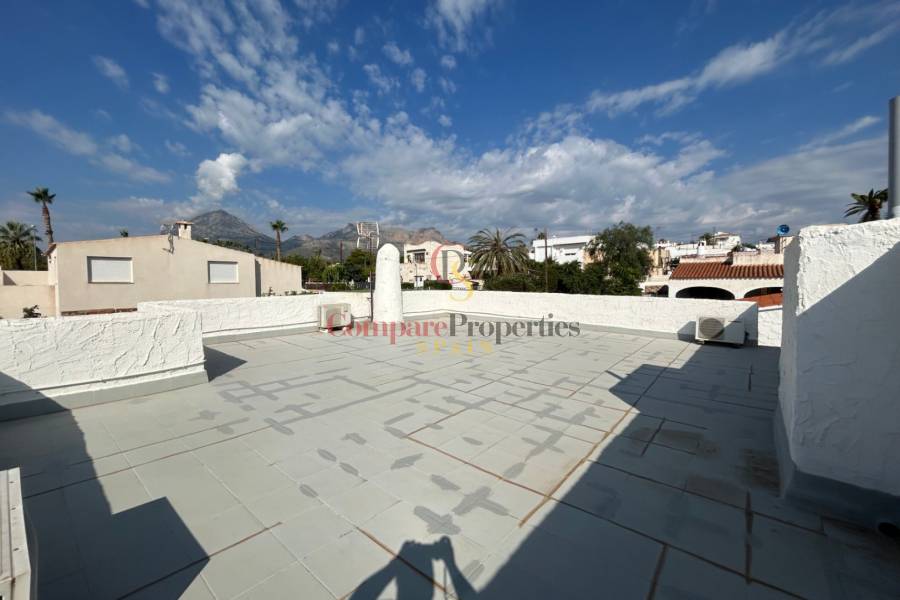 Sale - Semi-Detached Villa - Alfaz Del Pi - Escandinavia