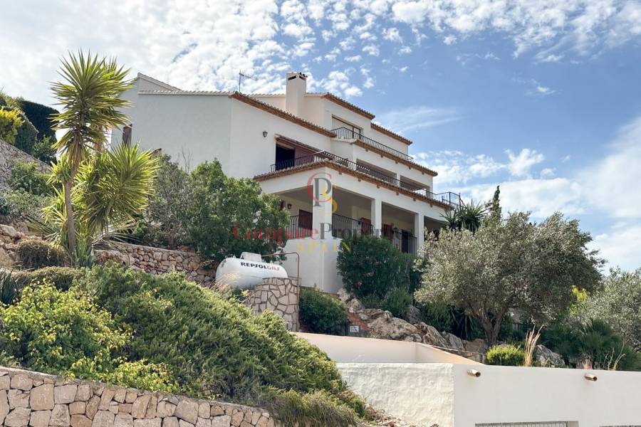 Sale - Villa - Dénia - Montgo