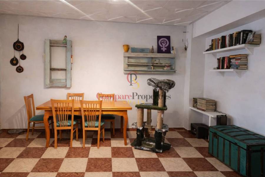 Sale - Apartment - Ador - 
