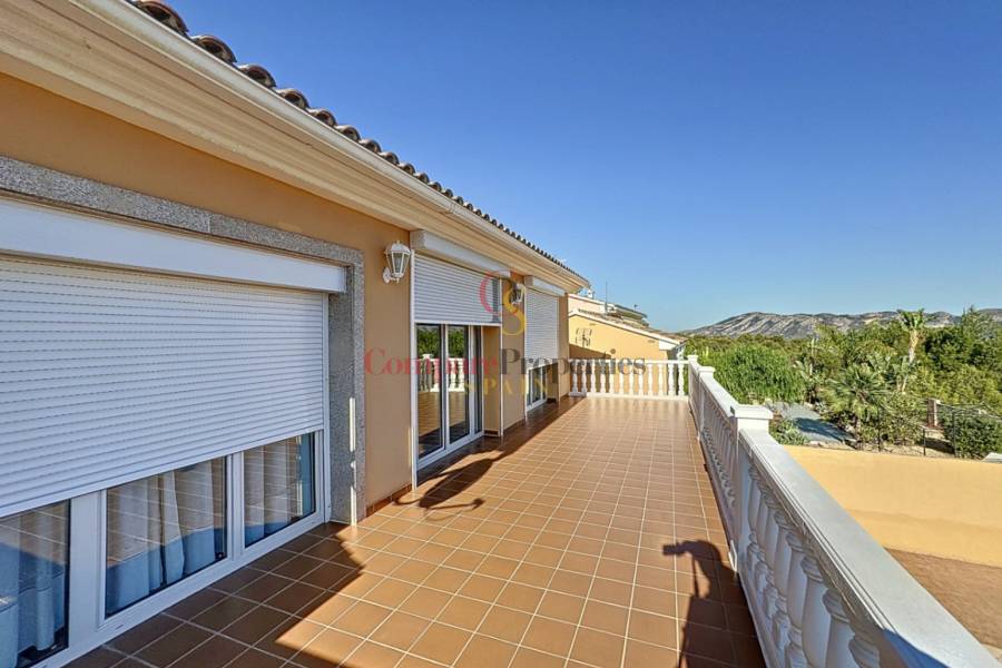 Venta - Villa - La Nucia - Pinar de Garaita