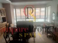 Sale - Apartment - Oliva - 