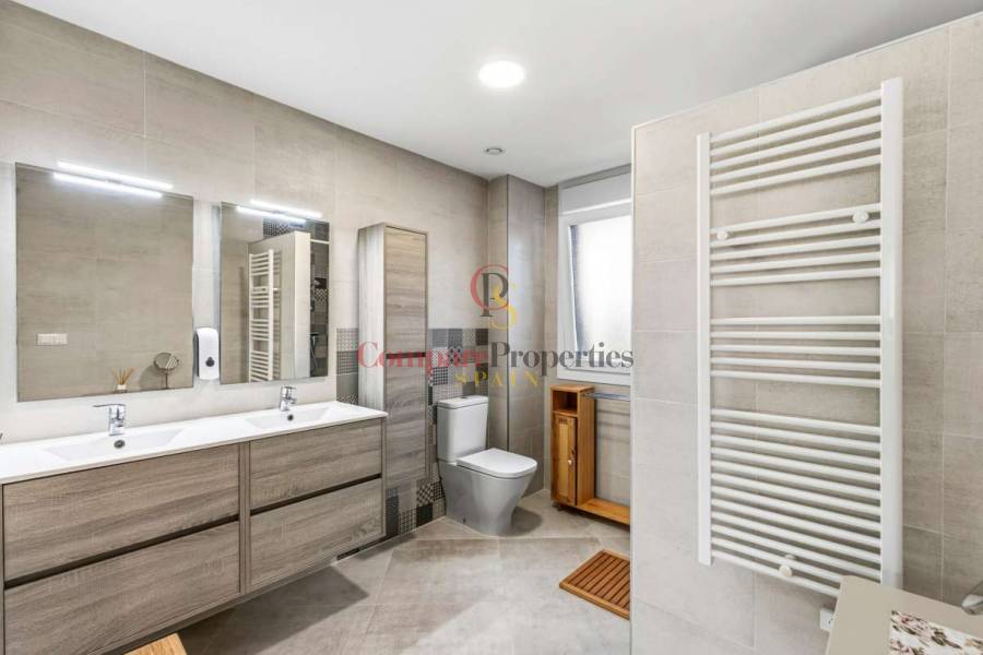 Verkauf - Villa - Calpe