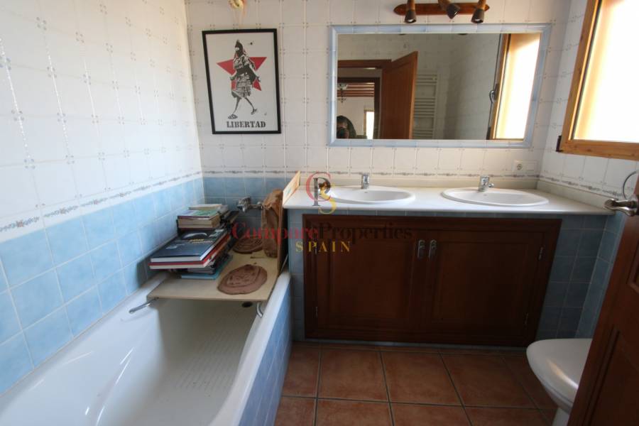 Sale - Villa - Orba Valley - Orba