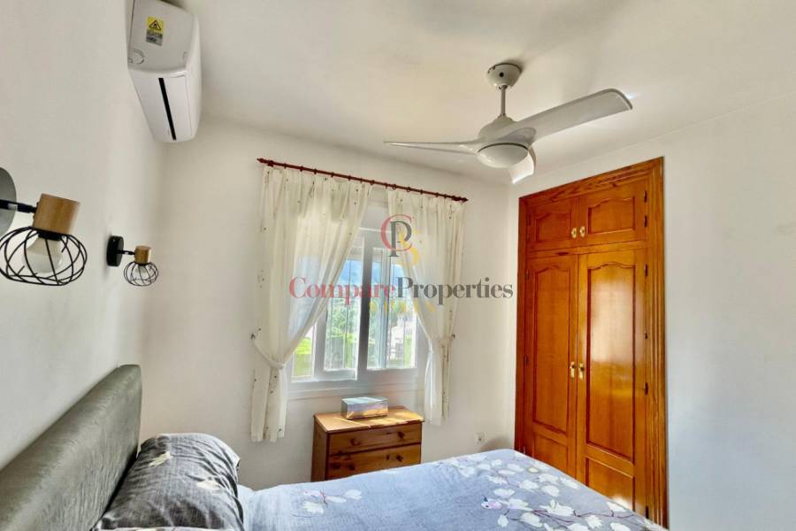 Sale - Villa - Jalon Valley - Valley / Urbanización